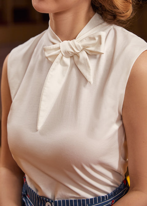 Retro Rendezvous Topp Med Knytkrage