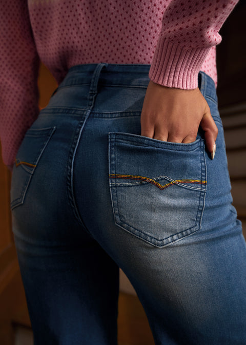 Tur med snygga vida ben-jeans