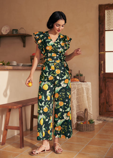 Insvept i volangtopp