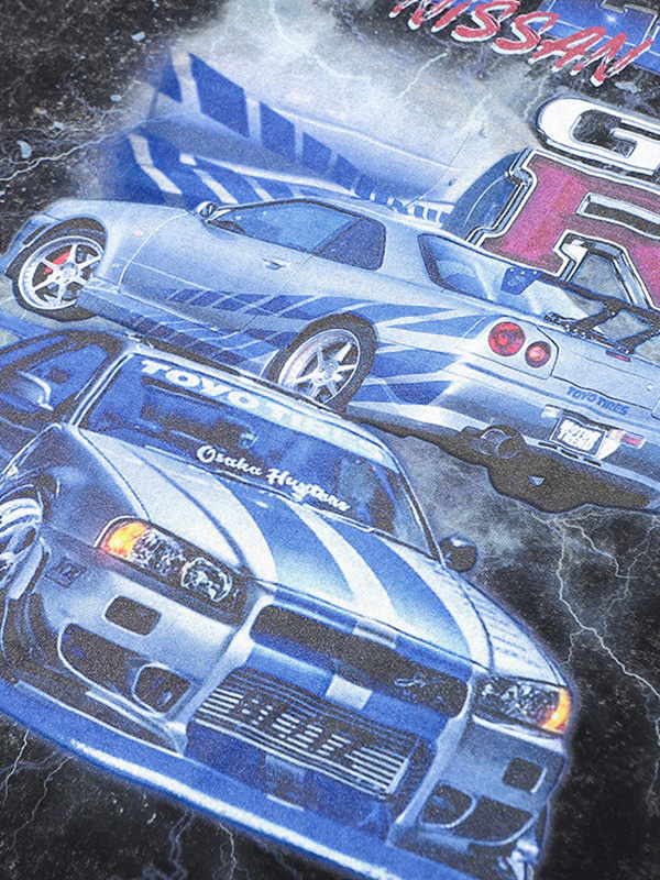 Gewaschenes Herren-T-Shirt mit Sportwagen-Print