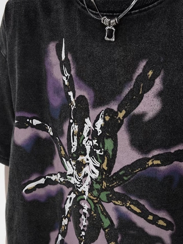 Kurzärmliges Herren-T-Shirt mit verwaschenem Distressed Spider-Print