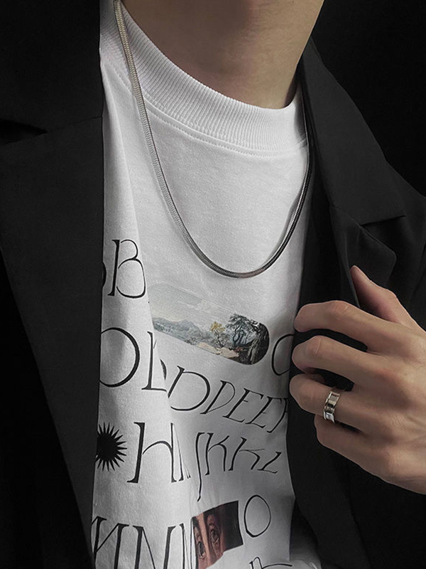 Schlichte Schlangenknochen-Halskette für Herren aus Titanstahl