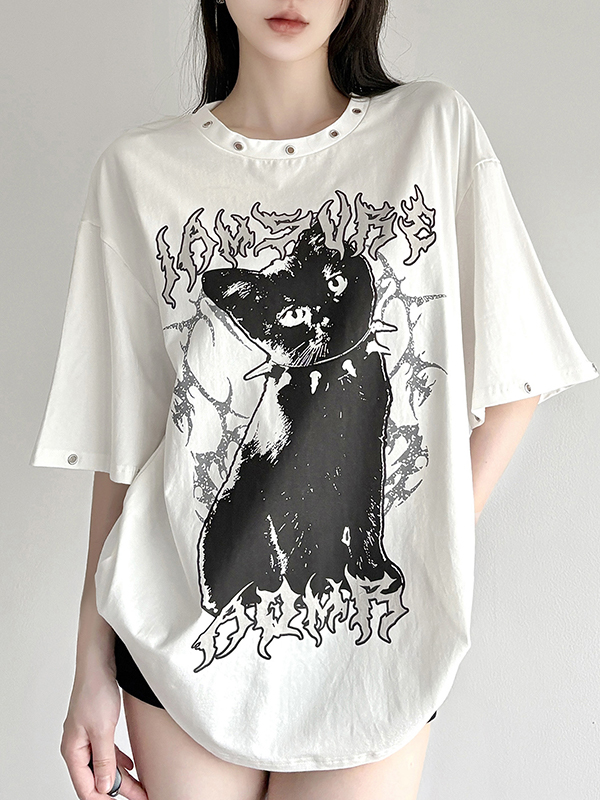 Lockeres T-Shirt mit dunklem Katzen-Print und perforiertem Rundhalsausschnitt
