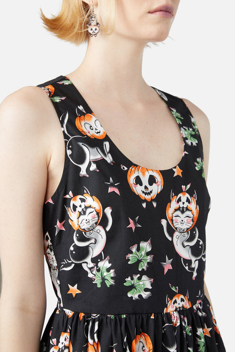 Pumpalappsklänning för kattunge