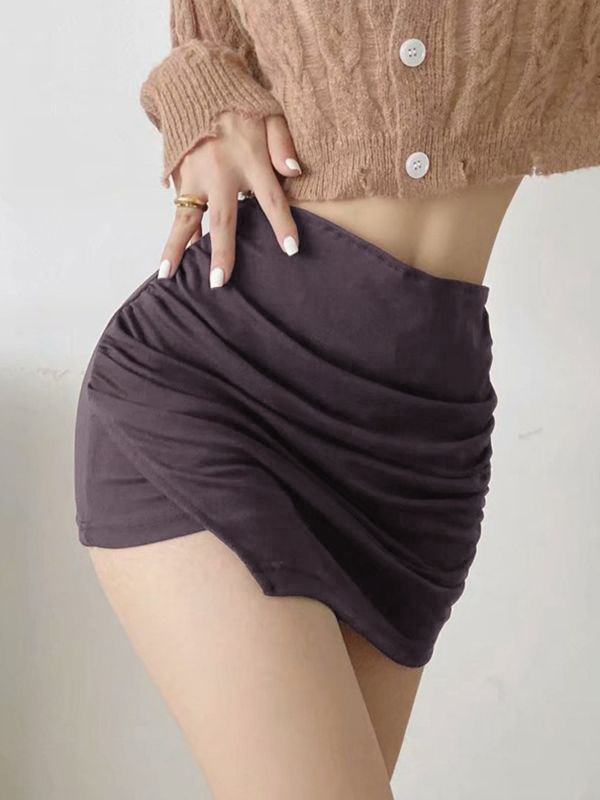 Gerüschter, geteilter, gefütterter Minirock