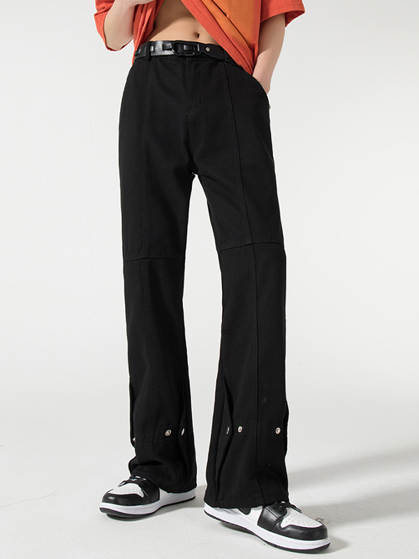 Lockere Jeans im High-Street-Stil mit schwarzen Knöpfen und Knöpfen