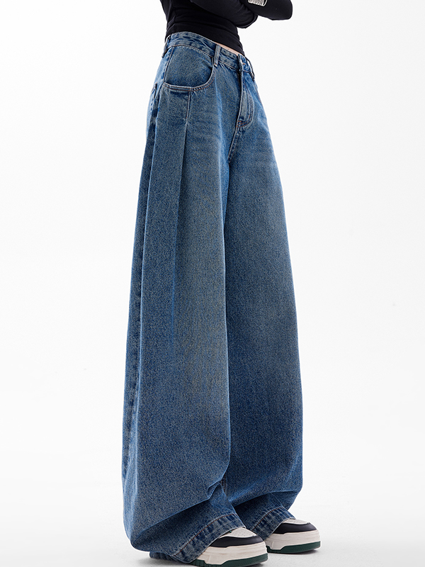 American Retro – Verwaschene Boyfriendjeans mit weitem Bein