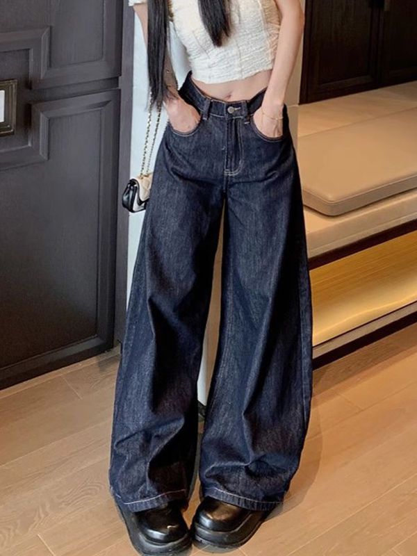 Boyfriendjeans im Vintage-Look mit weitem Bein