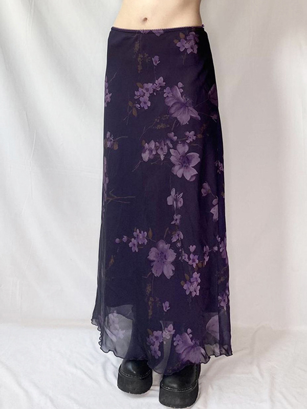 Geheimnisvolle lila Maxiröcke mit botanischem Druck