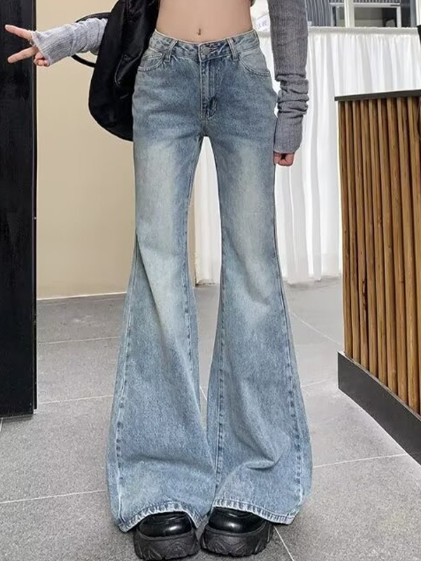 Helle Schlagjeans aus Sackleinen