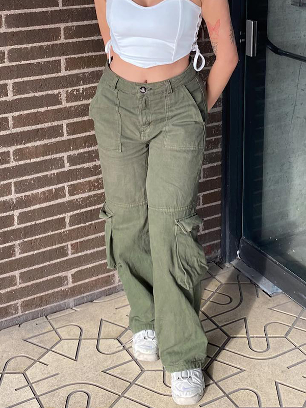 Cargo-Jeans mit mehreren Taschen