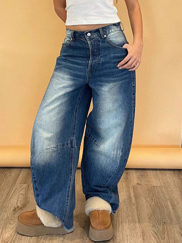 Locker sitzende Straight Boyfriendjeans