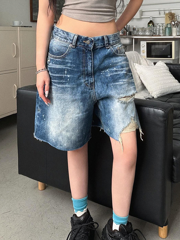 Personalisierte zerrissene unregelmäßige Jeansshorts