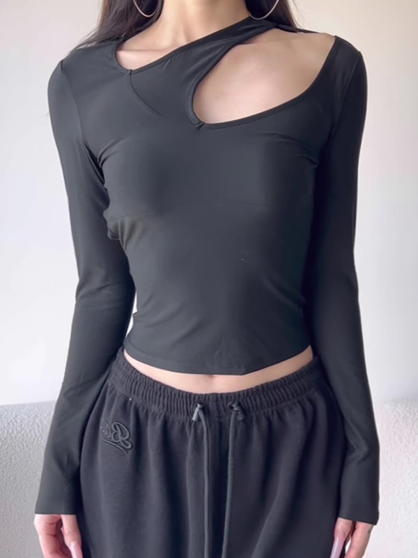 Langarmshirt mit unregelmäßigem Ausschnitt