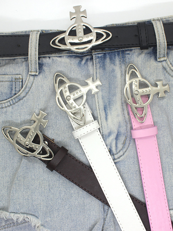Retro-Gürtel mit ausgehöhlter Saturn-Schnalle